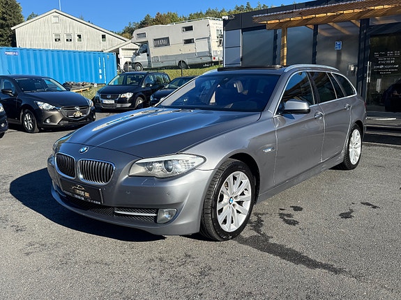 BMW 525d 2 of 30