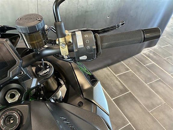 Kawasaki Z H2 SE 12 of 12