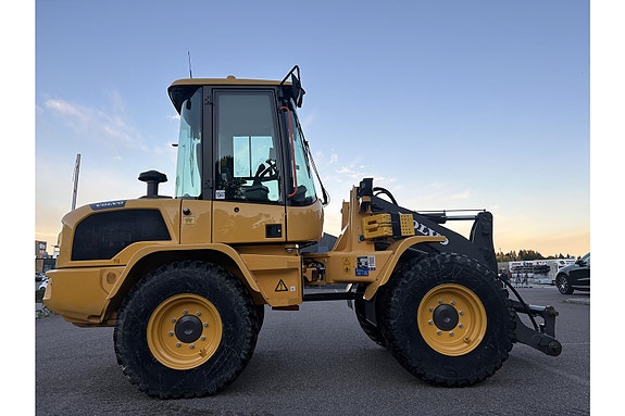 Volvo L35HS 4 of 13