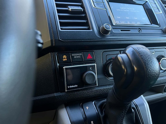 Volkswagen Transporter 9 of 16