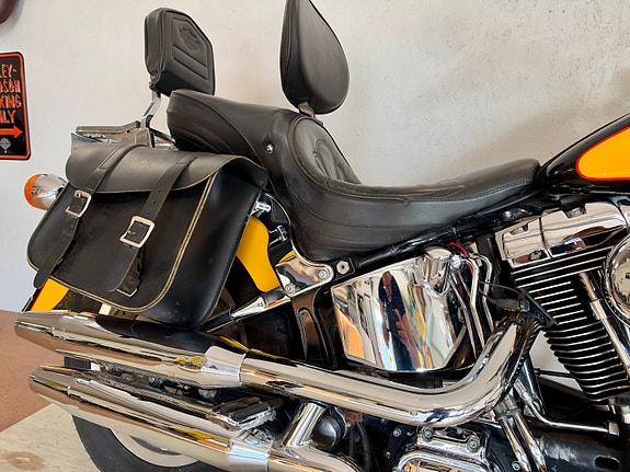 Harley-Davidson FLSTF Fat Boy 9 of 30