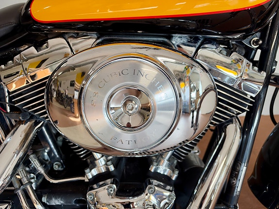 Harley-Davidson FLSTF Fat Boy 6 of 30