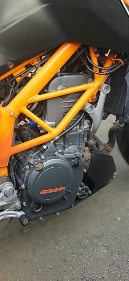 KTM 390 Duke 9 of 9