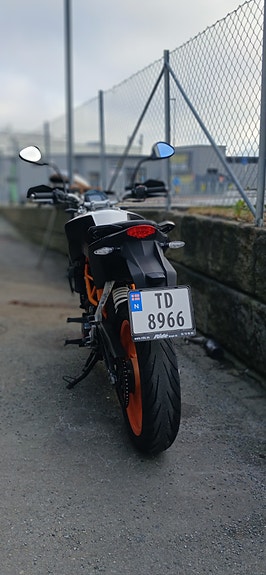 KTM 390 Duke 4 of 9