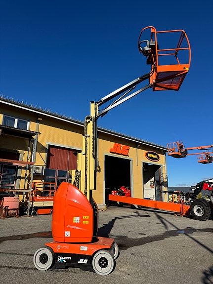 JLG Toucan 10EL 2 of 9