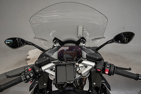 BMW R 1250 RS 10 of 13