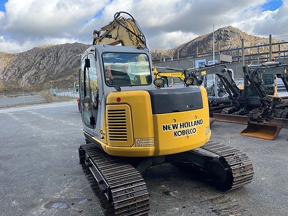 New Holland Kobelco E70SR-1ES 7 of 30