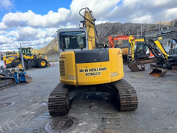 New Holland Kobelco E70SR-1ES 6 of 30