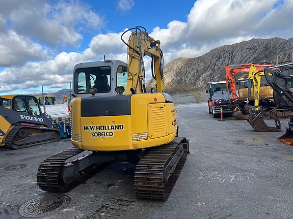 New Holland Kobelco E70SR-1ES 5 of 30