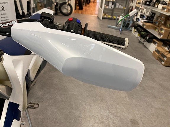 Husqvarna FE 250 Enduro *Kun 14 timer* 18 of 30