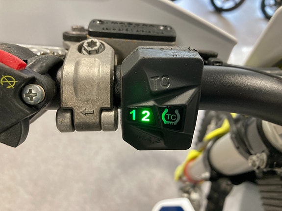 Husqvarna FE 250 Enduro *Kun 14 timer* 6 of 30