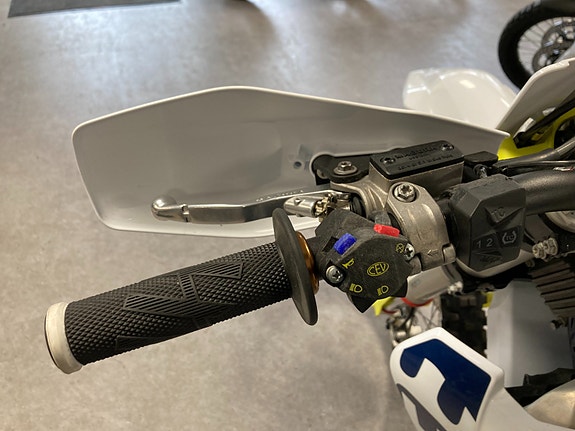 Husqvarna FE 250 Enduro *Kun 14 timer* 7 of 30