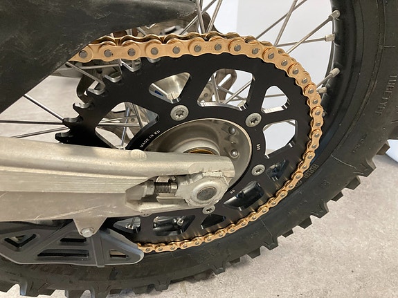 Husqvarna FE 250 Enduro *Kun 14 timer* 25 of 30