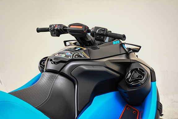 Sea Doo RXT-X 325 hk Timetall 13t 15 of 16