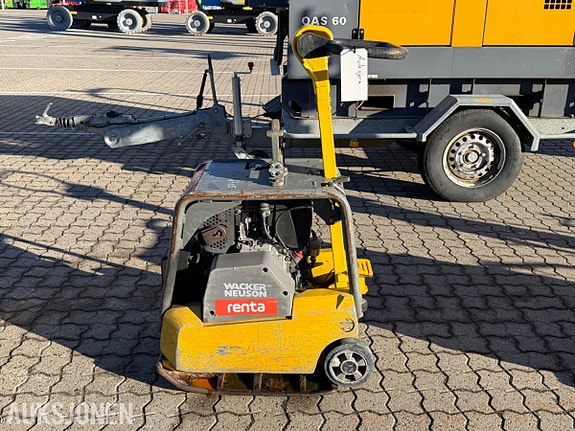 Wacker Neuson DPU3050H - Vibroplate 5 of 11