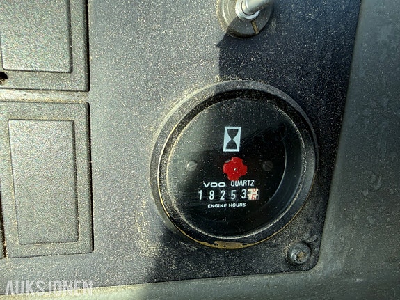 Volvo L70 27 of 30