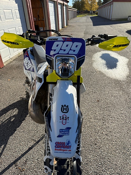 Husqvarna TE 250i 9 of 11