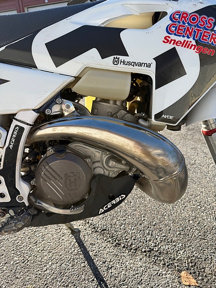 Husqvarna TE 250i 7 of 11
