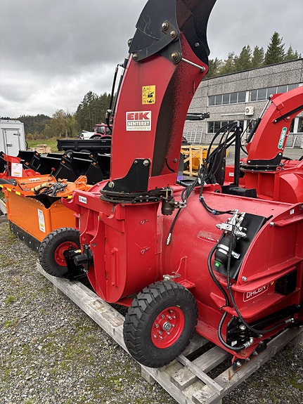 Dalen 2011 med hyd kantskjær og hjul 2020, kr 198 000,-
