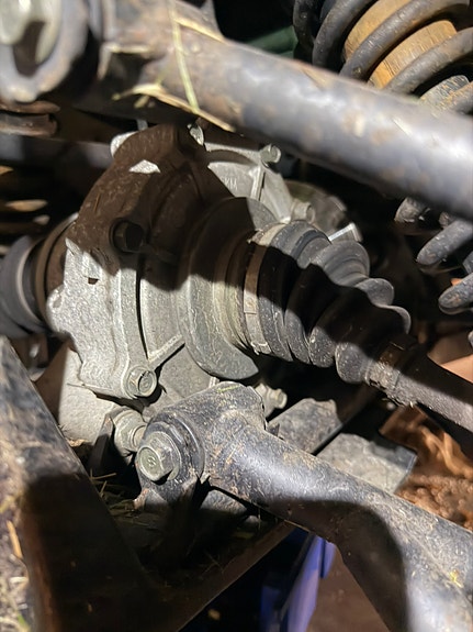 Yamaha Grizzly Ultramatic 660 (ATV) 14 of 19
