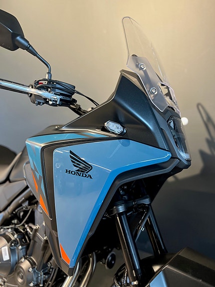 Honda NX500 2 of 8