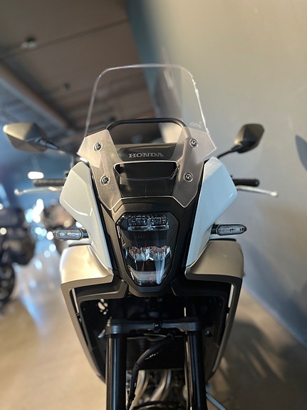 Honda NX500 8 of 8