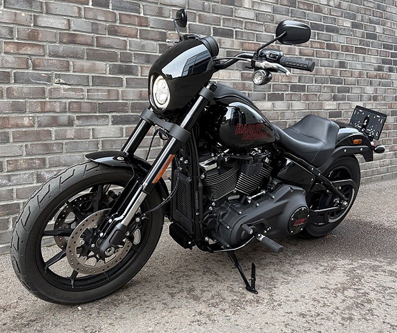 Harley-Davidson FXLRS Low Rider S 9 of 13