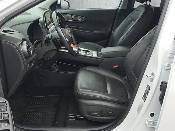 Hyundai Kona 9 of 20