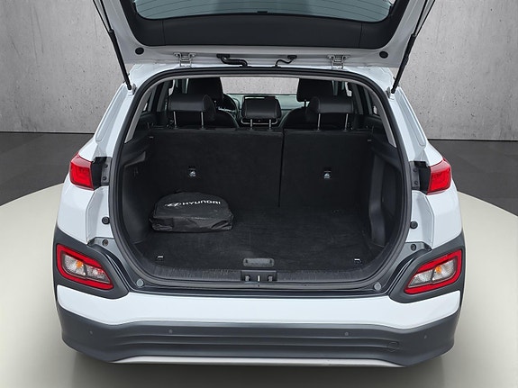 Hyundai Kona 19 of 20