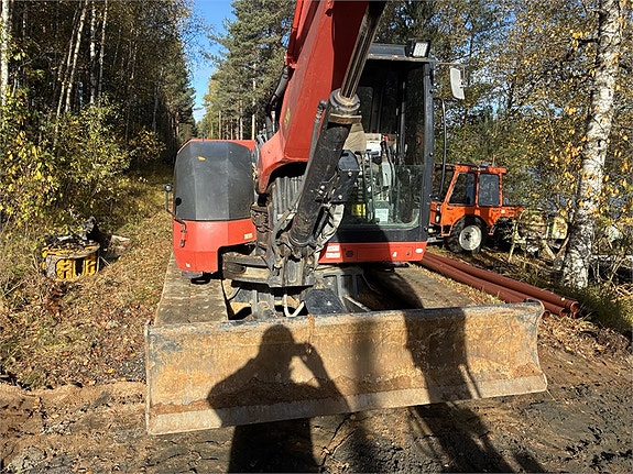 Kubota KX080 6 of 17