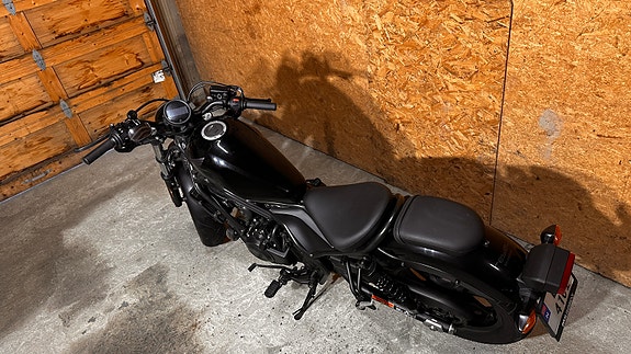 Honda CMX 500 Rebel 3 of 11