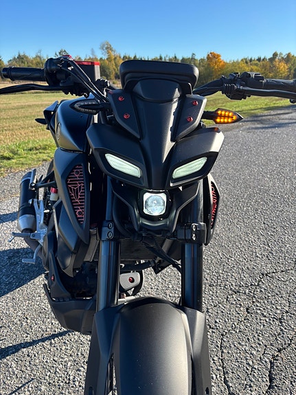 Yamaha MT-125 4 of 12