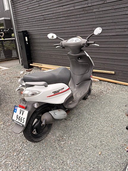 Derbi Boulevard 50 6 of 8