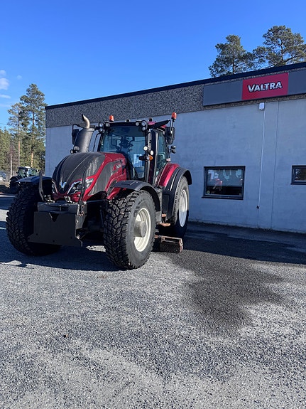 Valtra T254 2018, kr 730 000,-