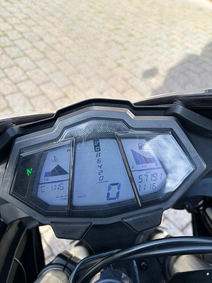 Yamaha YZF-R 125 9 of 10