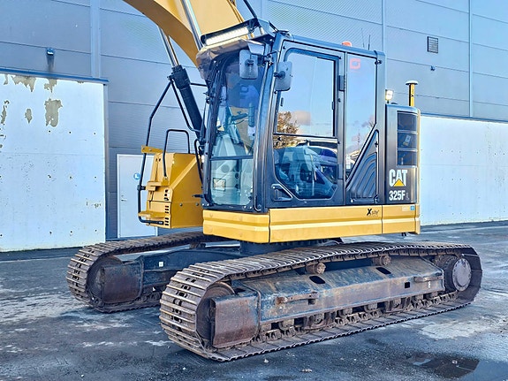 Cat 325FLCR, 2019 Mod, 4989 timer, Rototilt, GPS, 2 Skuffer, Pluss-serviceavtale. 9 of 30