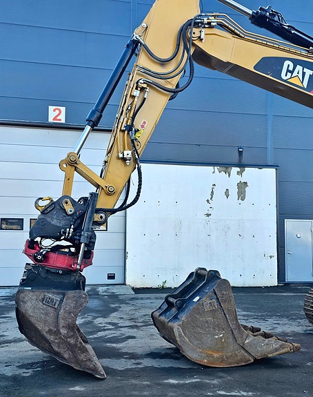 Cat 325FLCR, 2019 Mod, 4989 timer, Rototilt, GPS, 2 Skuffer, Pluss-serviceavtale. 10 of 30