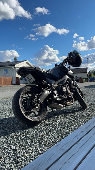 Yamaha MT-09 13 of 14