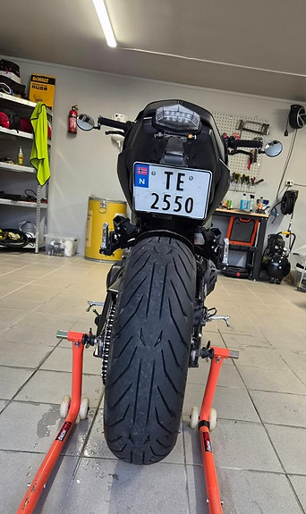 Yamaha MT-09 9 of 14