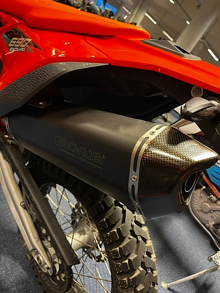KTM 690 Enduro R 5 of 6