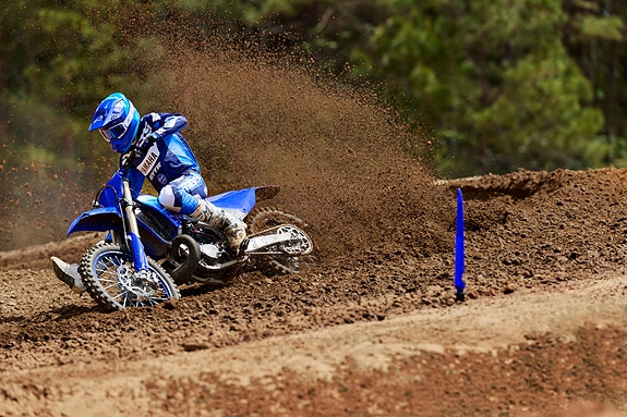 Yamaha YZ  250LC 5 of 26
