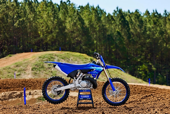 Yamaha YZ  250LC 11 of 26