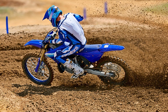 Yamaha YZ  250LC 4 of 26