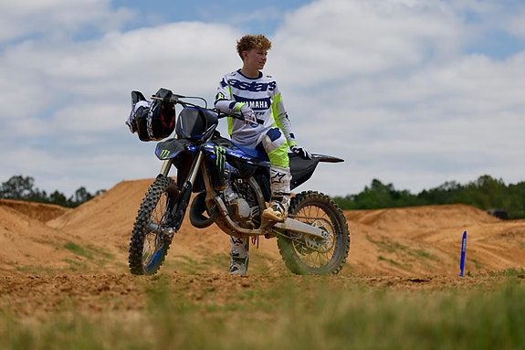 Yamaha YZ 125LC Monster Edition 10 of 24