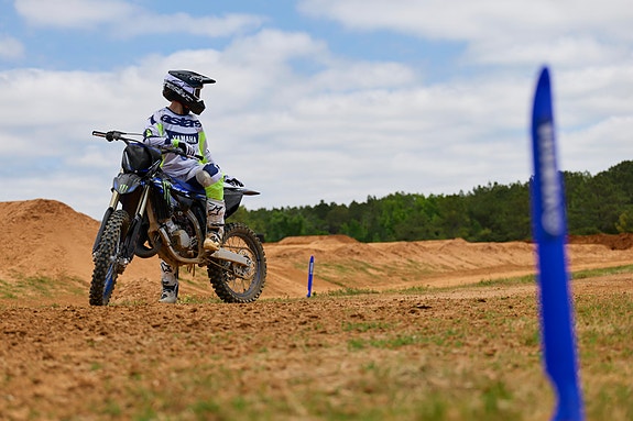 Yamaha YZ 125LC Monster Edition 9 of 24