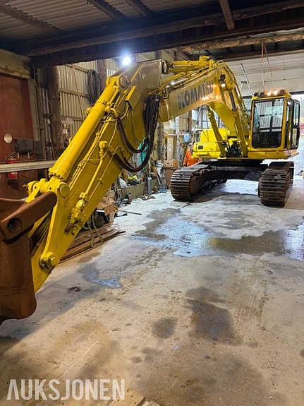 Komatsu Pc340LC-7k 16 of 30