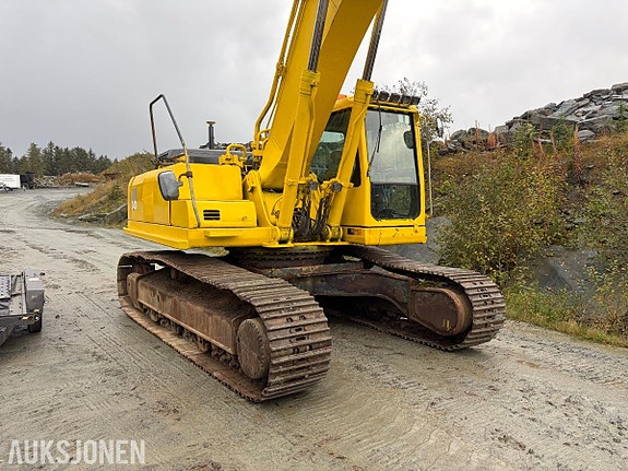 Komatsu Pc340LC-7k 28 of 30