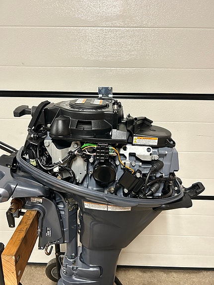 Yamaha F9.9 HMHL lang stamme 2014 m/20hk forgasser, ny regreim og service utført 9 of 12