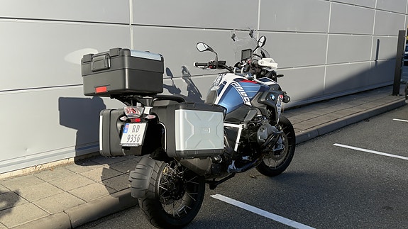 BMW R 1250 GS 7 of 8