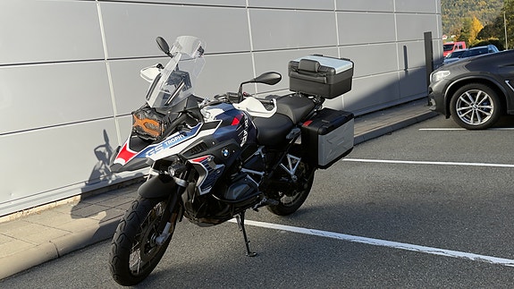 BMW R 1250 GS 4 of 8